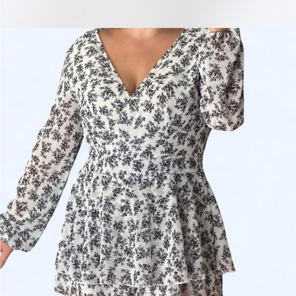 Floral Long Sleeve V-Neck Dress